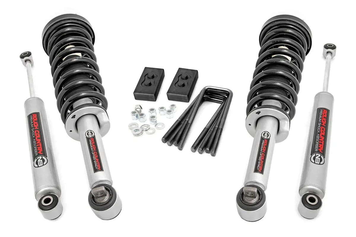 Rough Country | 2021-2024 Ford F150 4Wd 2 Inch Lift Kit - Lifted N3 Struts With N3 Shocks 1