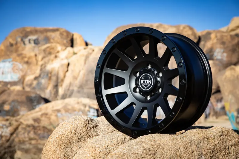 Icon Compression 18X9 6X5.5 0Mm Offset 5In Bs 106.1Mm Bore Double Black Wheel 2