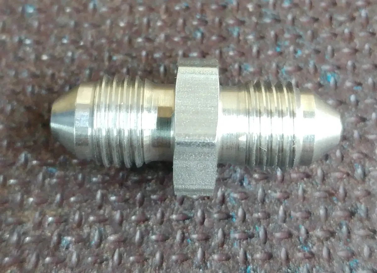 Male Male Brake Fitting 3/8" Unf 1