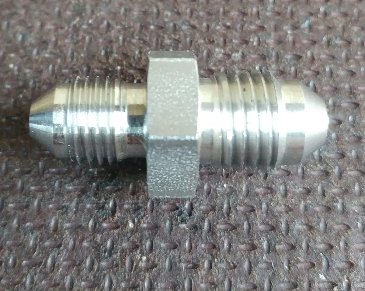 Stainless Steel Male Male Brake Fitting 3/8" -3 To 7/16" -4 1