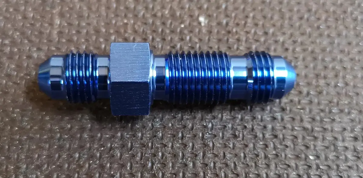 An4 Bulkhead Fitting 1