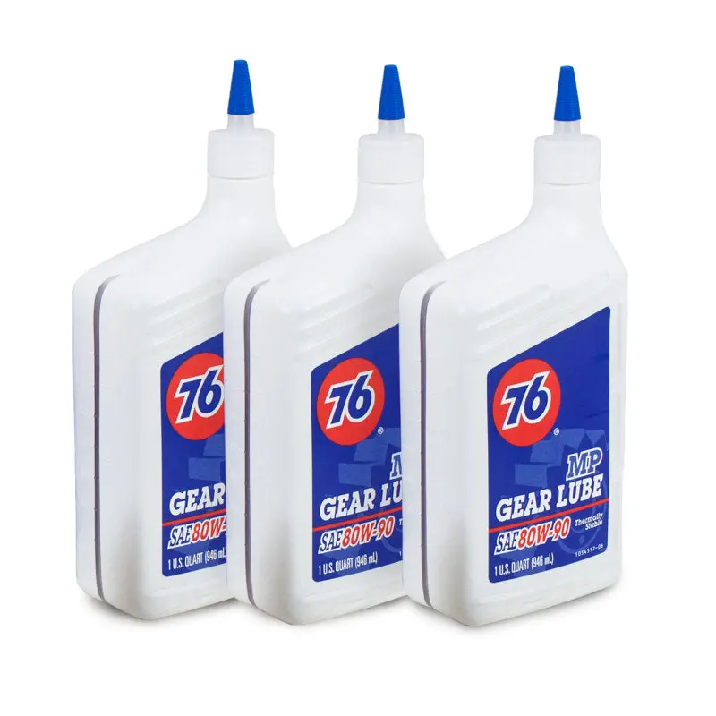 Yukon Gear | 3 Quarts 80W90 Conventional Gear Oil 1