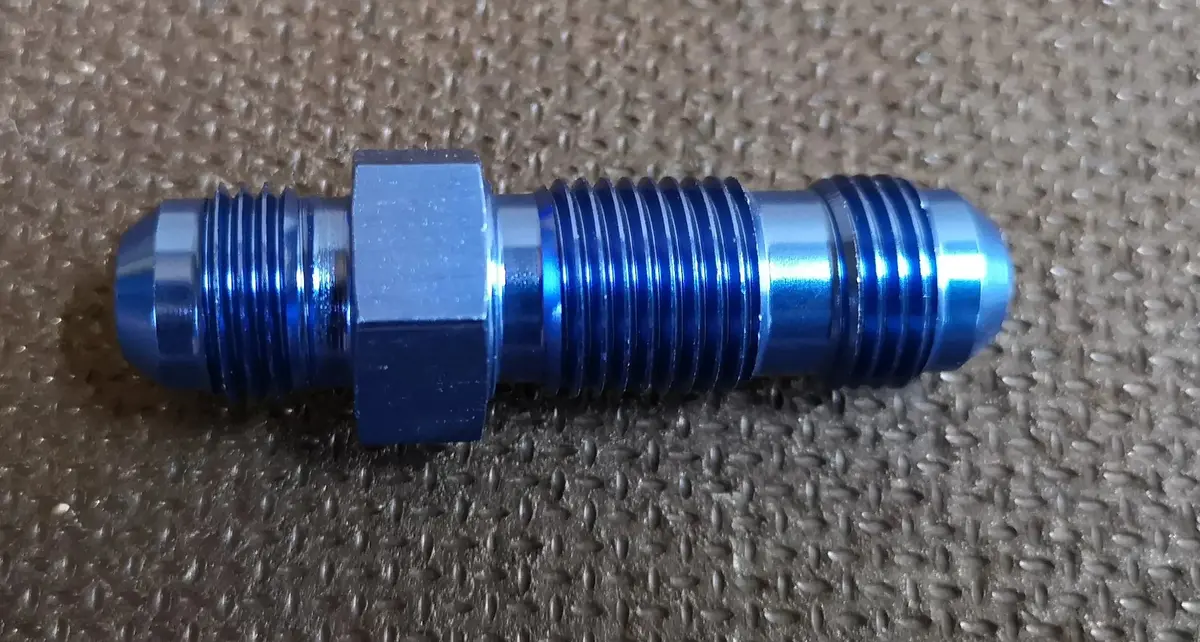 An6 Bulkhead Fitting 1