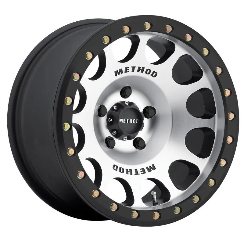 Method | Mr105 Beadlock 17X9 -38Mm Offset 5X5 71.5Mm Cb Machined W/Matte Black Ring Wheel 1