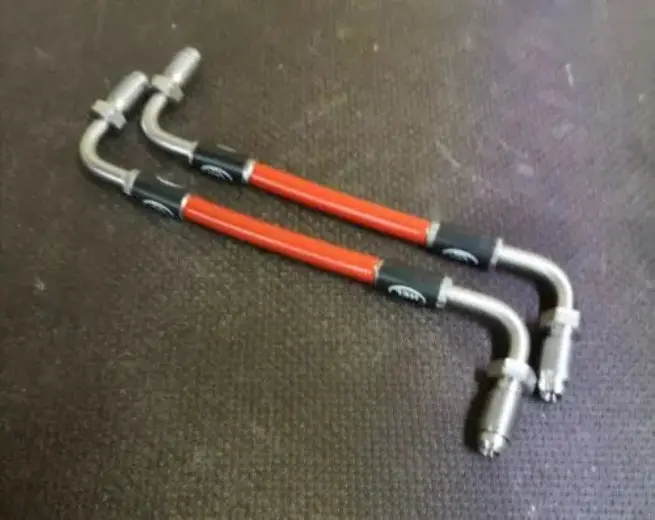 Alfa Romeo Gtv V6 Front Caliper Hoses 1