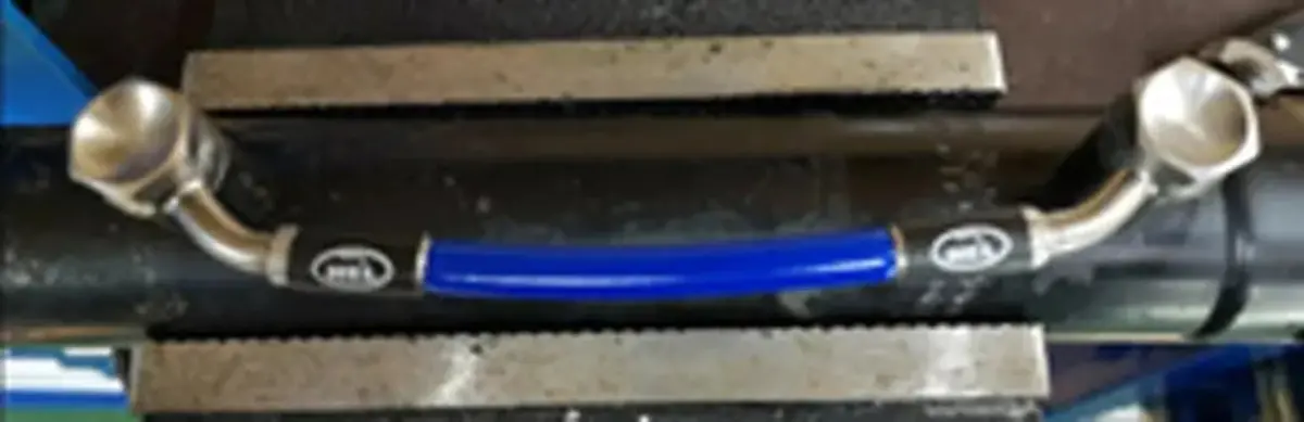 Clio 172/182 Steering Link Hose 1