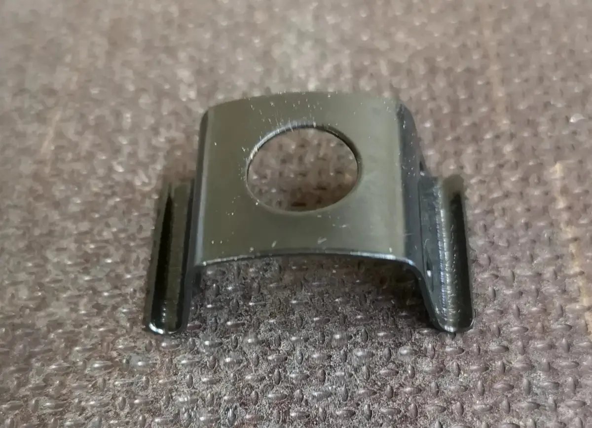 Brake Hose Retaining Clip 1