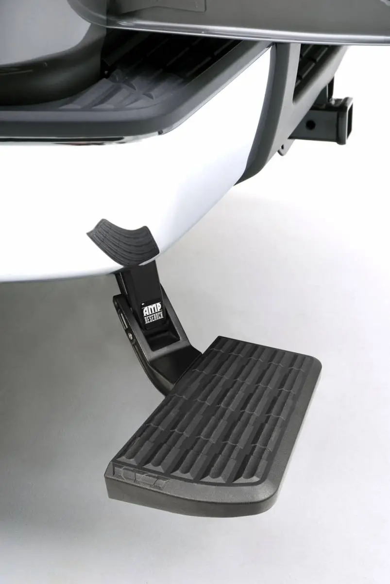 Amp Research | 1999-2006 Gm Silverado / Sierra 1500 / 2500 / 3500 Bedstep 1