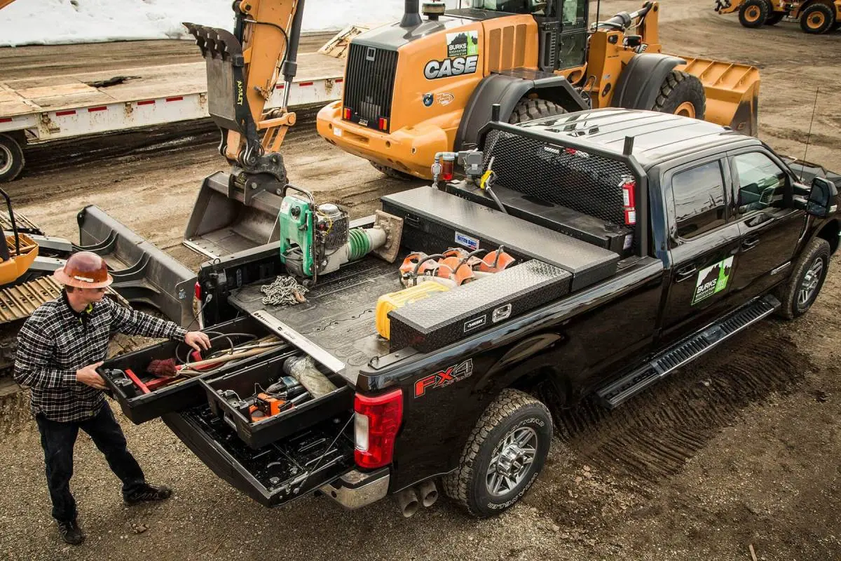 Decked | 1999-2016 Ford F250 / F350 8 Foot Drawer System 2