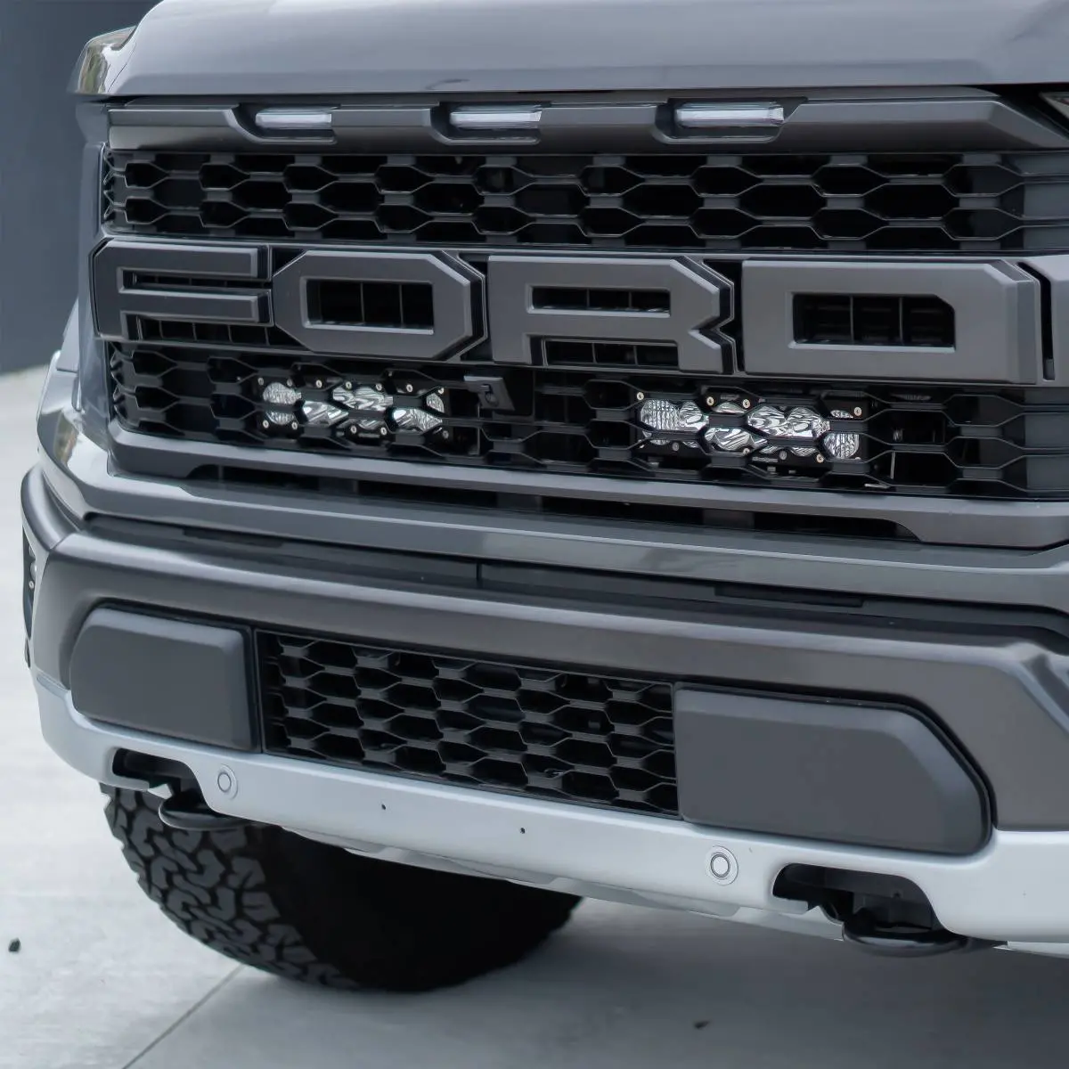 Baja Designs | 2021+ Ford Raptor Onx6+ 10 Inch Clear Driving Combo Behind Grille Light Kits | 448063 1