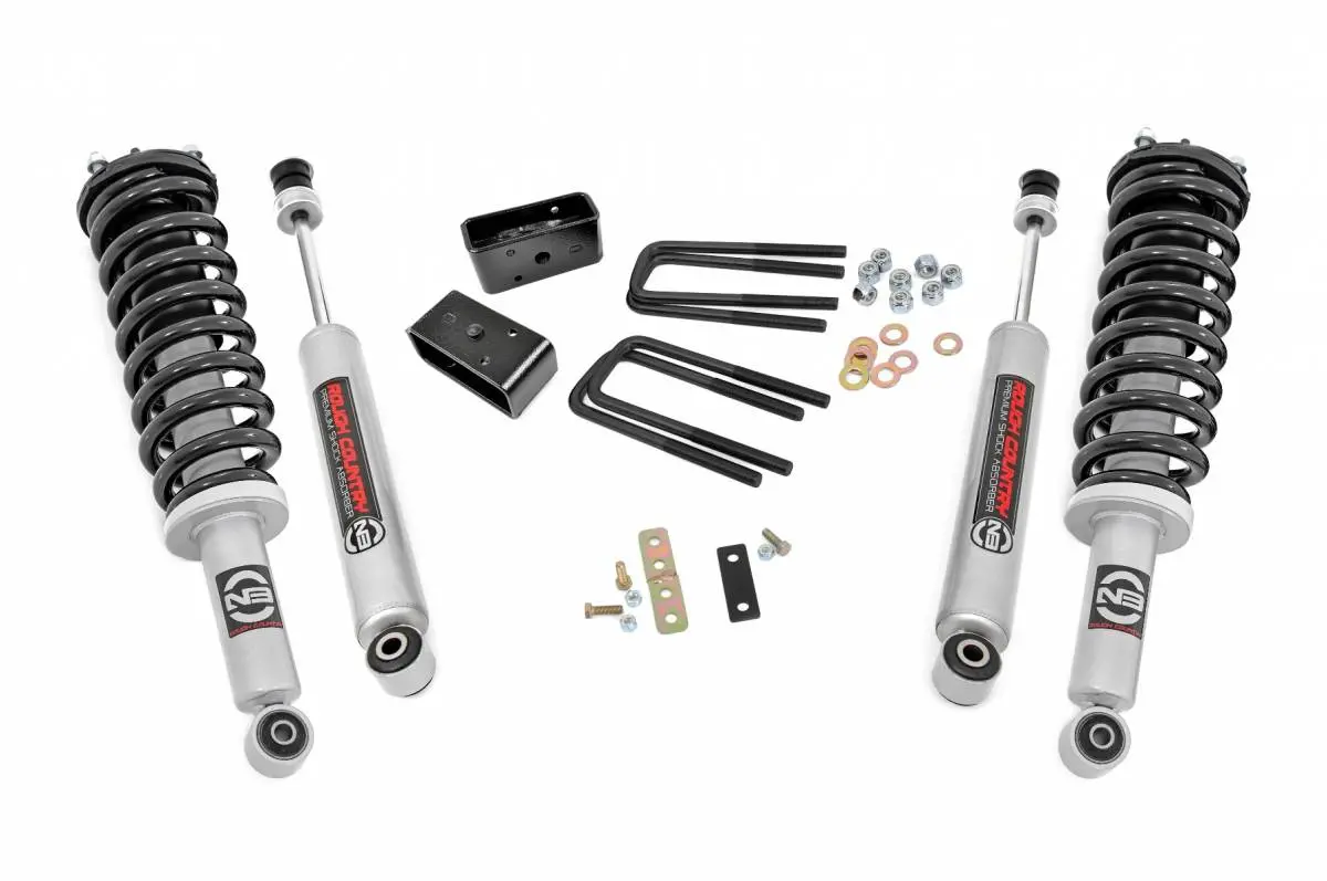 Rough Country | 2000-2006 Toyota Tundra 2.5 Inch Lift Kit - Lifted N3 Struts With N3 Rear Shocks - 4Wd Models Only 1