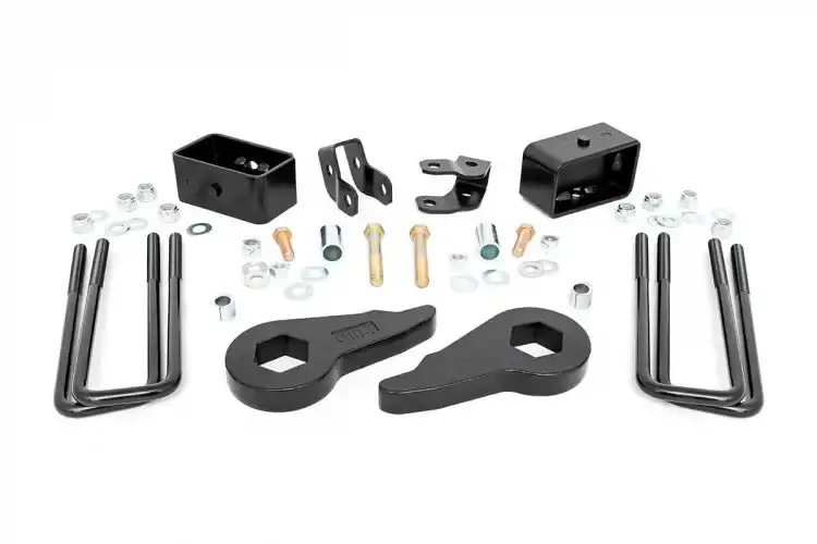 Rough Country | 1999-2007 Gm 1500 4Wd 1.5 Inch To 2 Inch Lift Kit - No Shocks 1