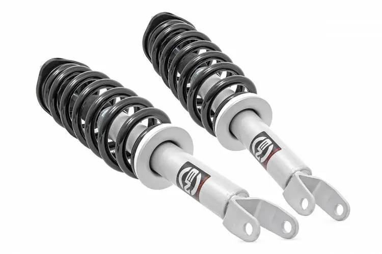 Rough Country | 2006-2008 Dodge Ram 1500 4Wd 2.5 Inch Loaded Strut Leveling Kit | 501022 1