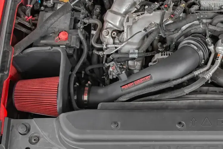 Rough Country | 2017-2019 Gm 2500 Hd / 3500 Hd 6.6L Duramax Cold Air Intake With Pre-Filter 2