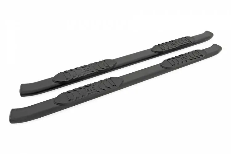 Rough Country | 2021-2023 Ford Bronco Sport Crew Cab 4Wd Black Oval Nerf Steps | 21006 1