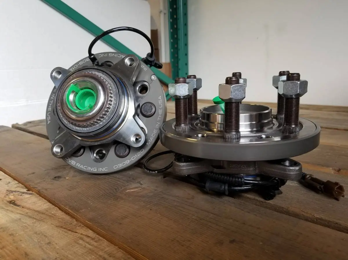 Innov8 Racing | 2017+ Ford Raptor 6X5.5 Inch 5/8 Inch Stud Conversion Hubs 1