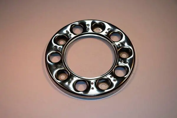 Centramatic | 22.5 Inch 10 Bolt Holes 335Mm Bolt Circle (Set Of 2) View Style Of Lug Nuts | 600690 1