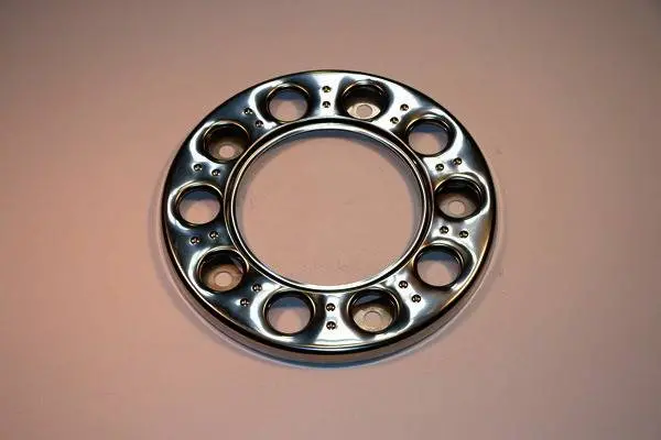 Centramatic | 22.5 Inch 10 Bolt Holes 335Mm Bolt Circle (Set Of 2) View Style Of Lug Nuts | 600691 1
