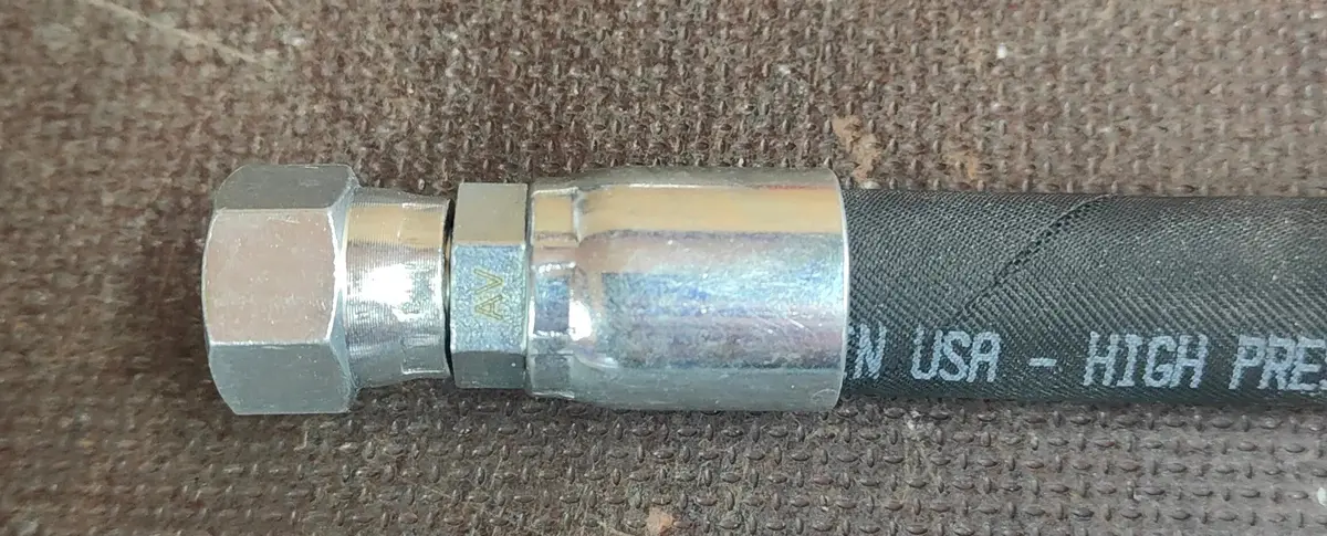 An6 -6 Power Steering Hose Fitting Straight Female 1