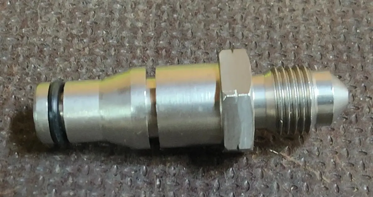 Clutch Fitting To M10x1 Male 1