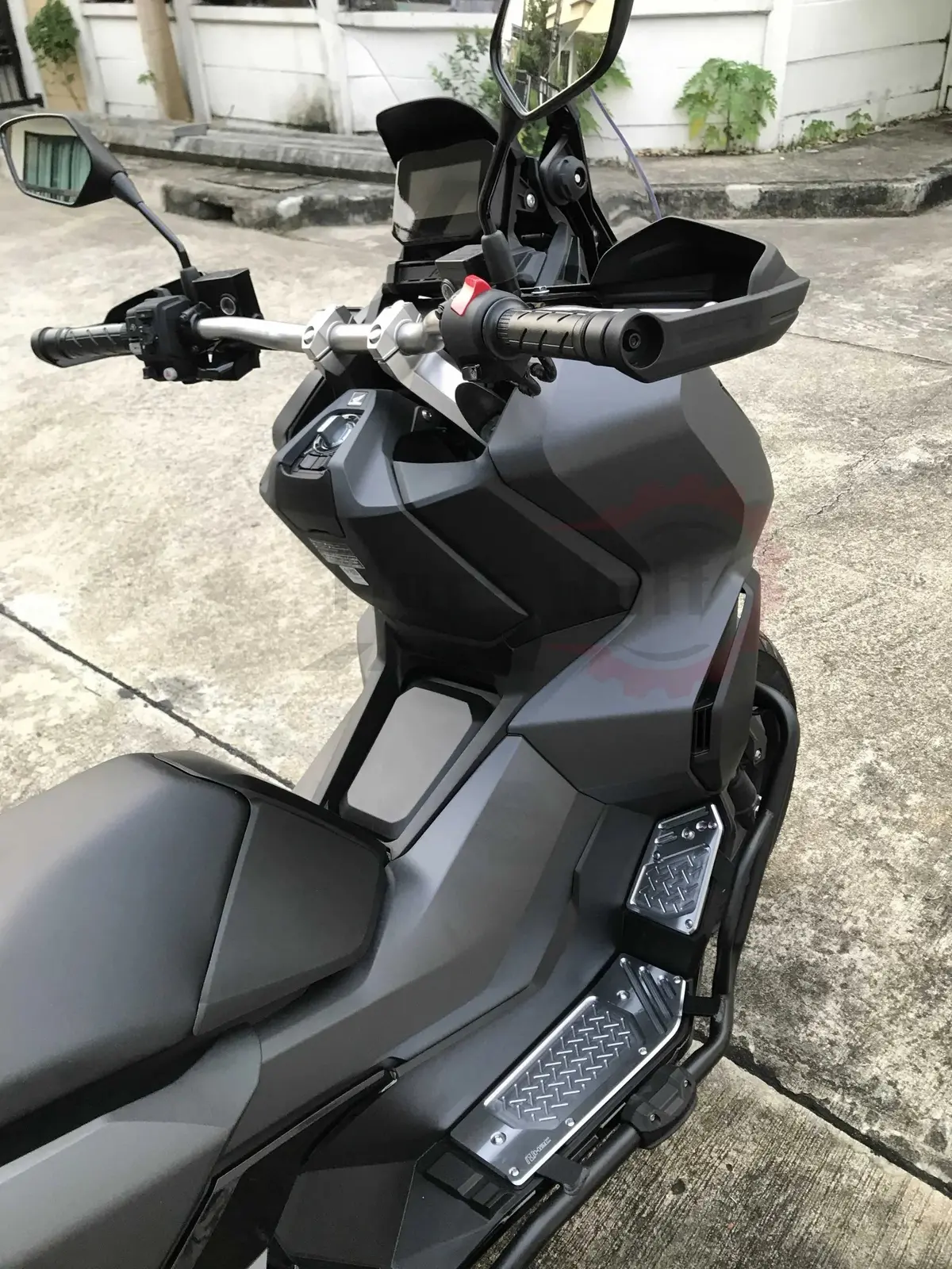 For Honda New Adv350 Adv 350 2021-2024 Motorcycle Crash Bar Engine Guard Frame Sliders Bumper Falling Protector Adv-350 2