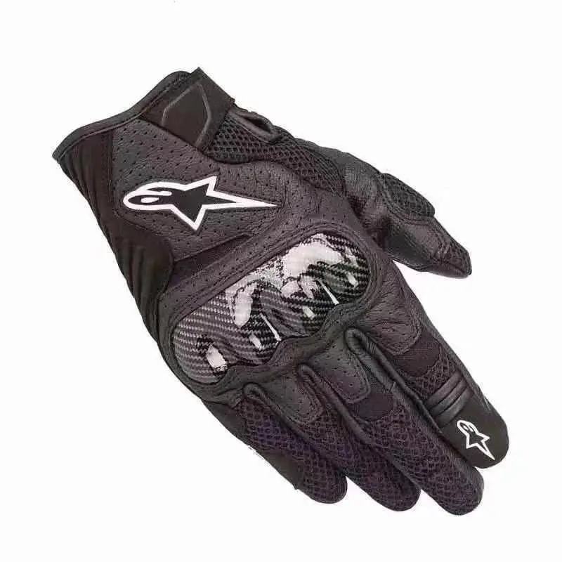 Lightweight, ventilated motorcycle gloves for warm weather—featuring premium leather construction, reinforced palm padding, fall-resistant knuckle protection, and responsive touchscreen fingertips.