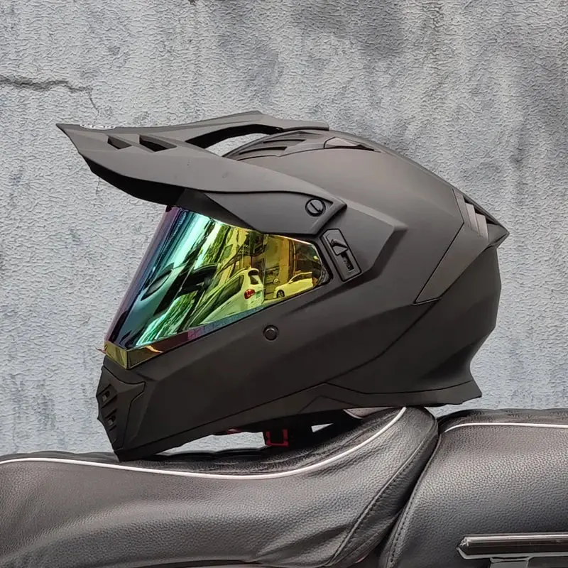Orz DOT-certified full-face helmet designed for off-road ATVs and motorcycles, featuring an anti-glare brown lens for enhanced visibility and protection. - Image 10