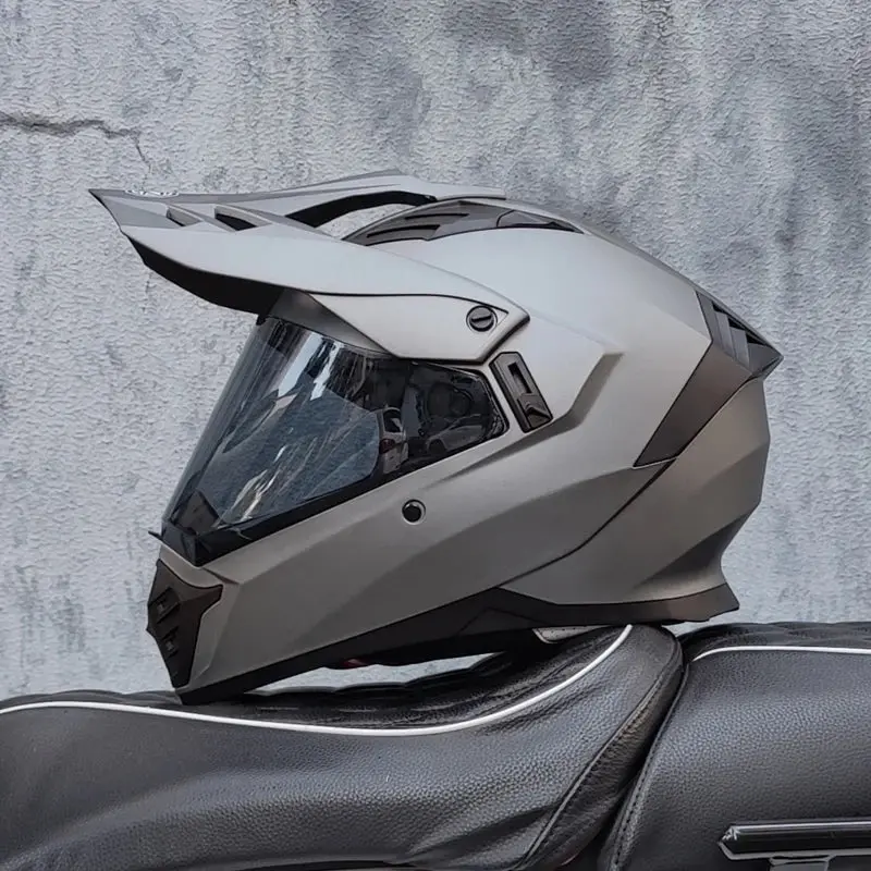 Orz DOT-certified full-face helmet designed for off-road ATVs and motorcycles, featuring an anti-glare brown lens for enhanced visibility and protection. - Image 19