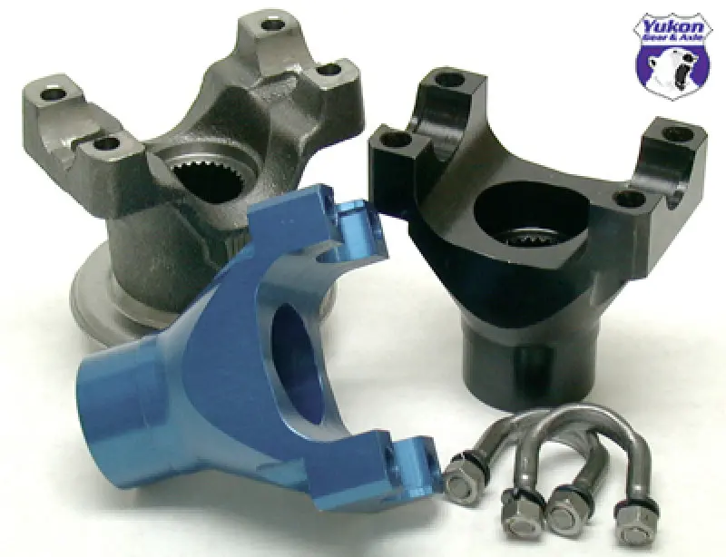 Yukon Gear | Cast Yoke For Gm 8.5In With A 1350 U/Joint Size 1