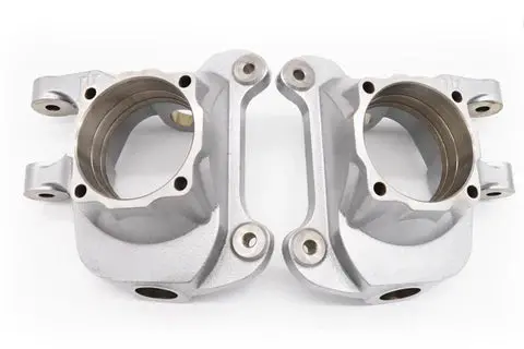 American Iron | 2005-2016 Ford Super Duty Al60 Nodular Cast Outer Knuckle Set 1