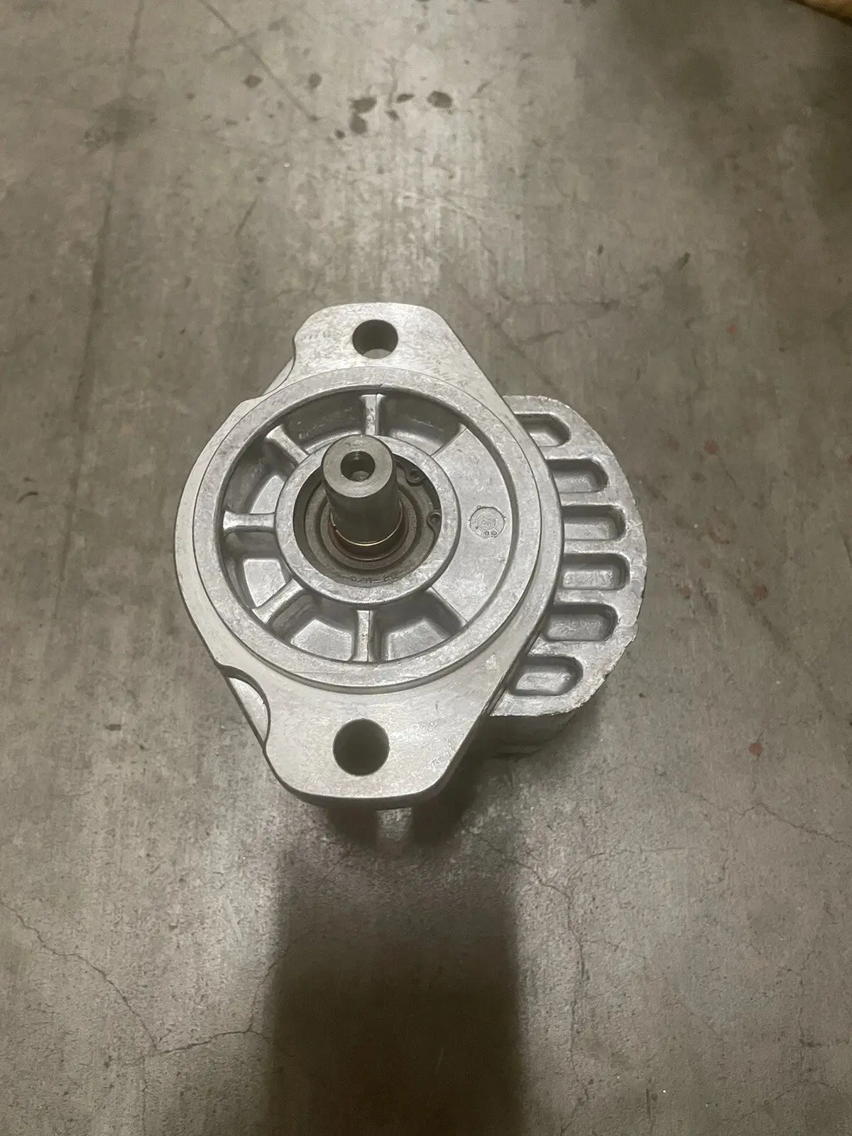 New Toro/ Rexroth Hyd Motor 3.348.492, 36-9820 1