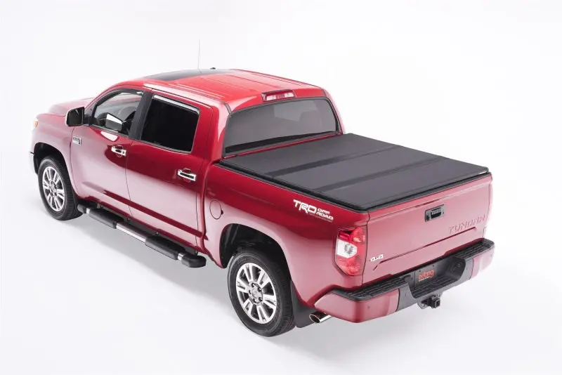 Extang Solid Fold 2.0 Hard Folding Tonneau Cover For 2007–2013 Toyota Tundra (5.5-Foot Bed) With Rail System 1